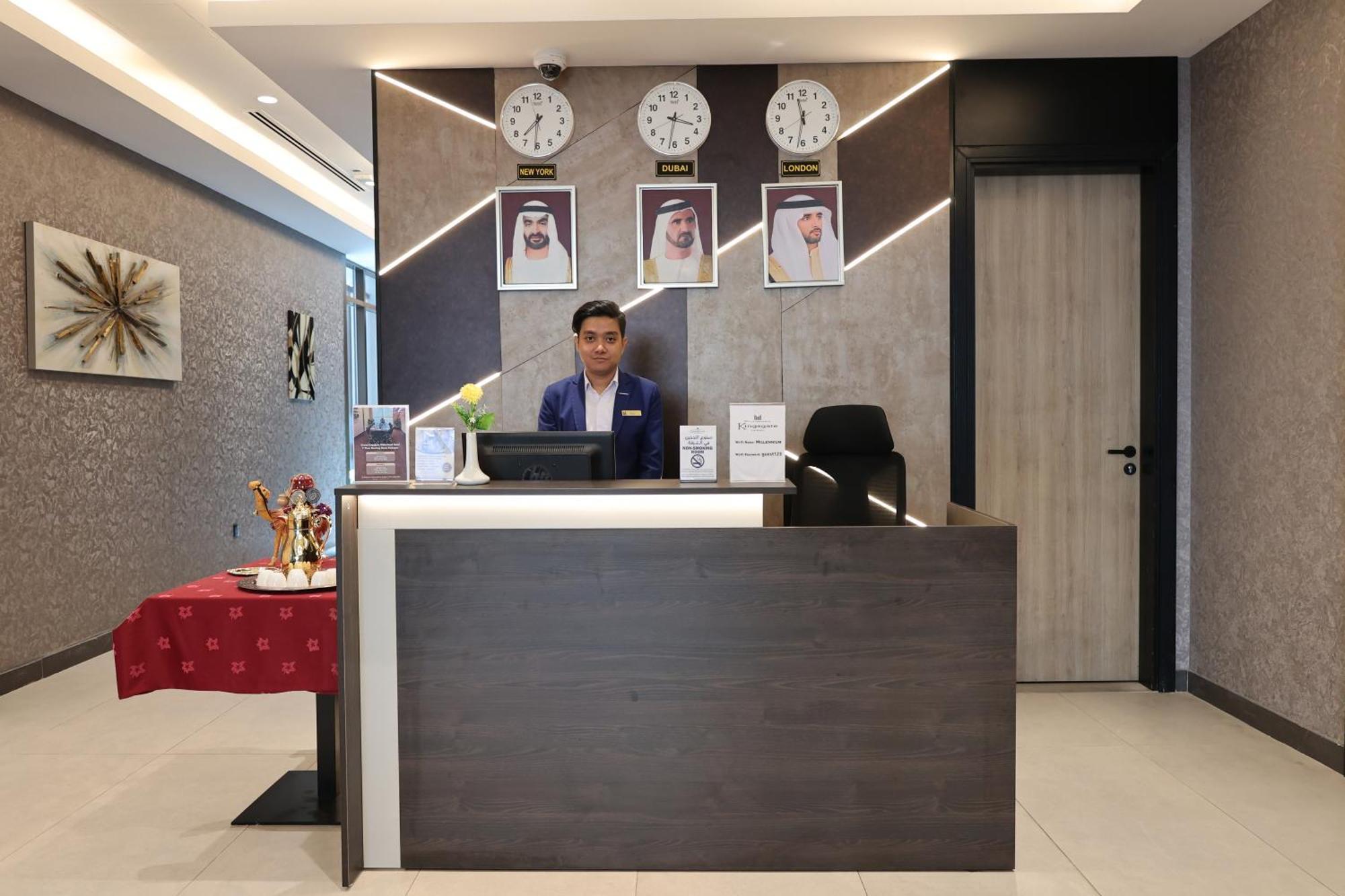Kingsgate Al Jaddaf Hotel By Millennium Dubai Exterior photo